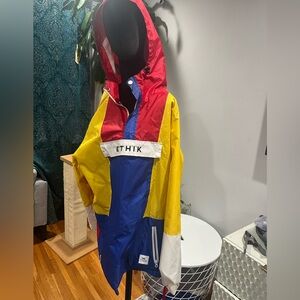 Ethik Trekker Anorak RetroHooded Windbreaker. XL